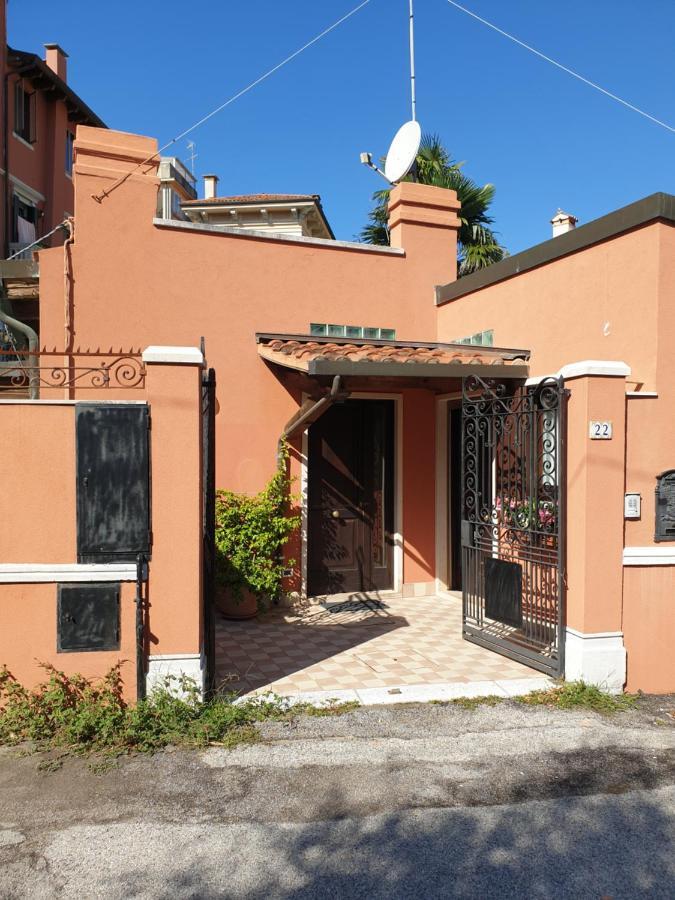Cottage Al Mare Martina Benátky – Lido Exteriér fotografie